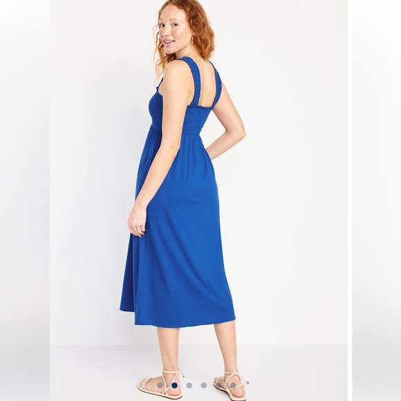 Old Navy Dresses & Skirts - Fit & Flare✨Blue